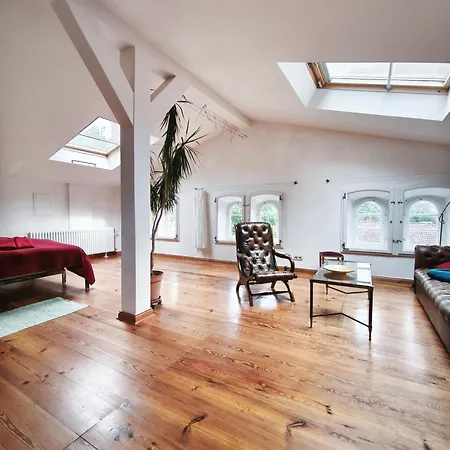 Pensión Herrenhaus Libnow 3*